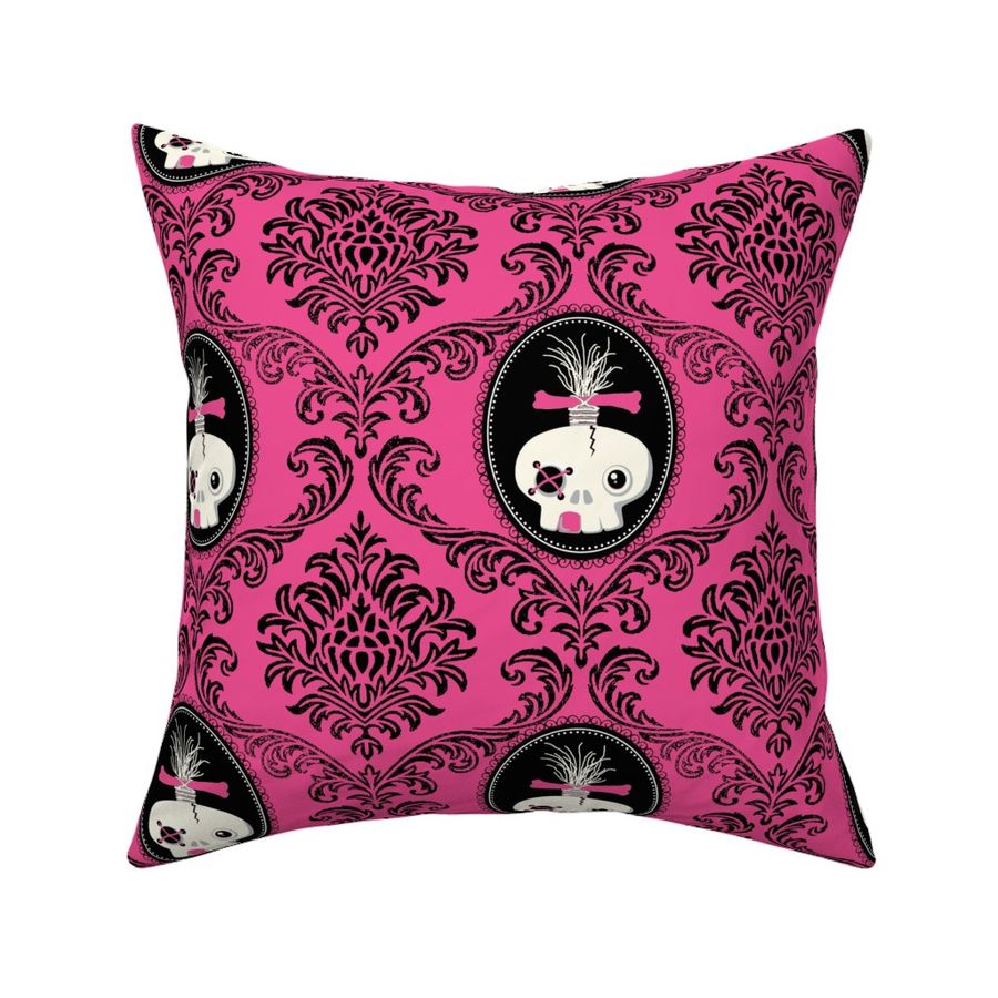 HOME_GOOD_SQUARE_THROW_PILLOW