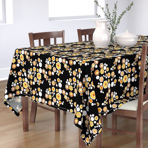 HOME_GOOD_RECTANGULAR_TABLE_CLOTH