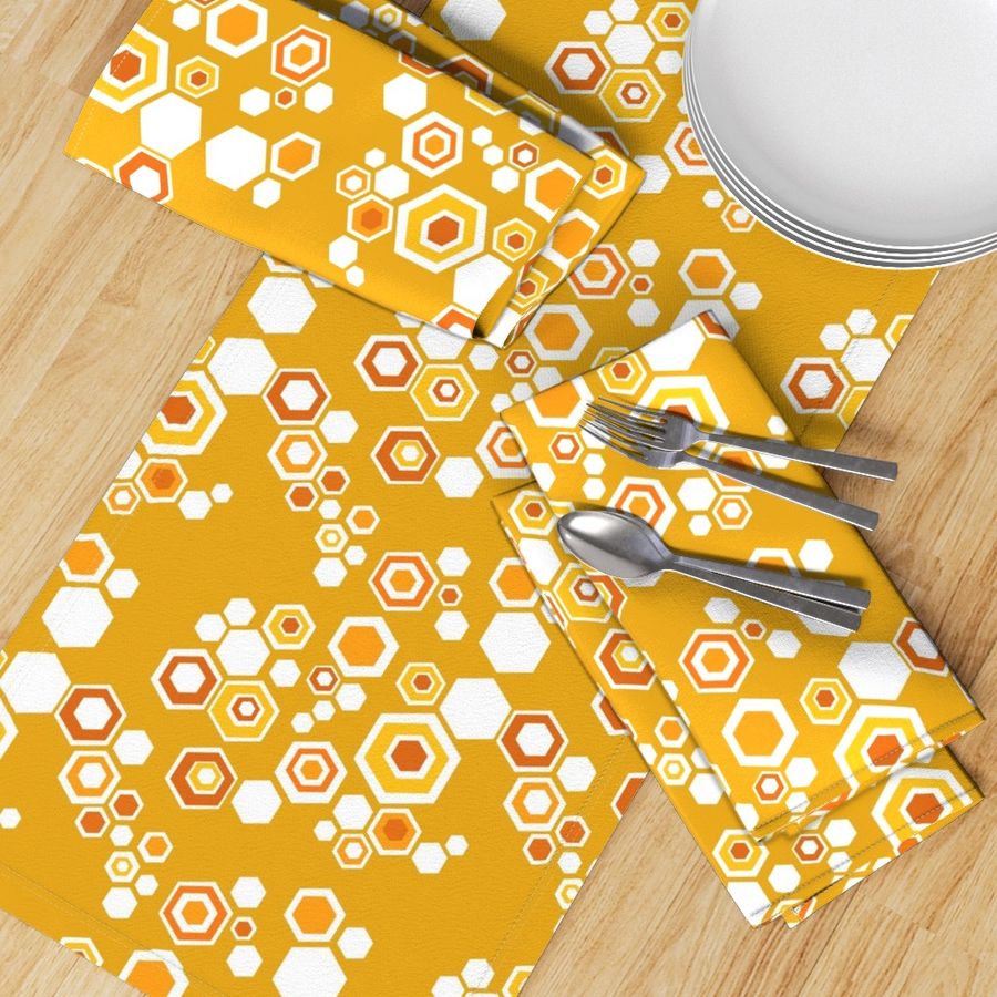 HOME_GOOD_TABLE_RUNNER