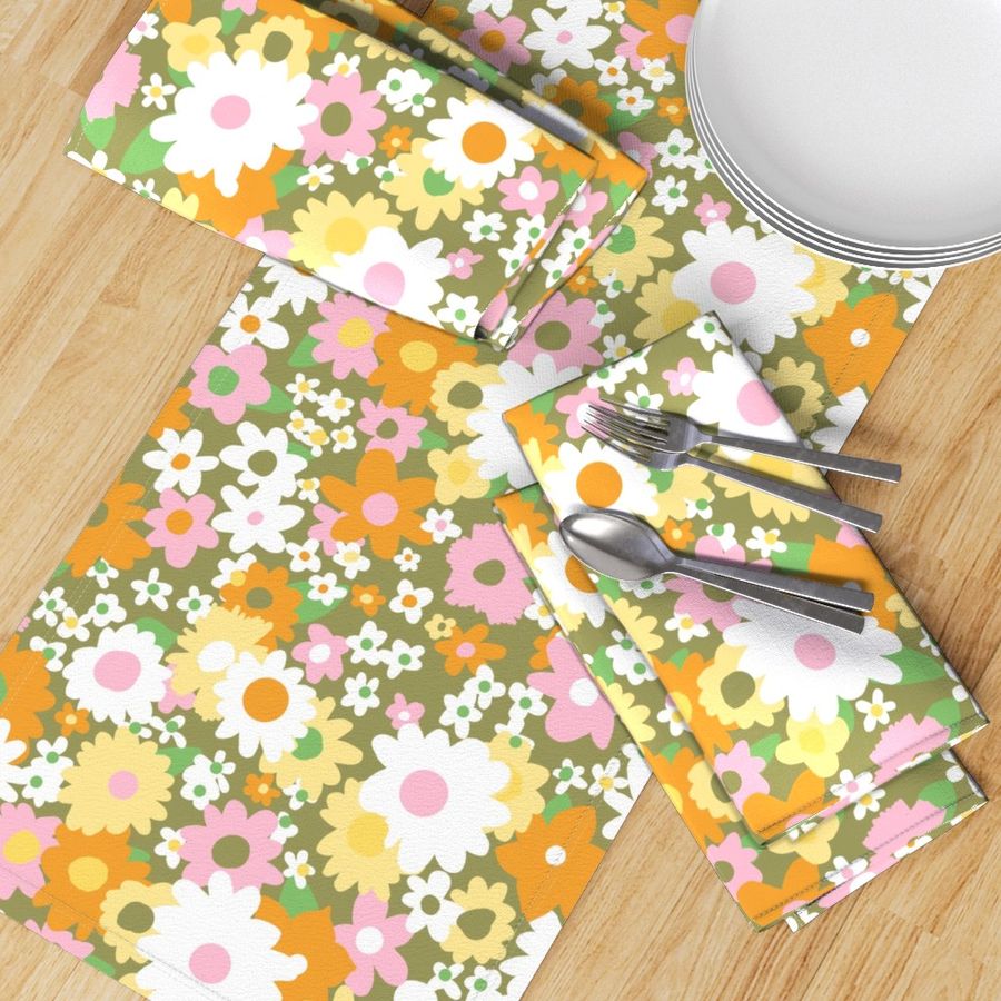 HOME_GOOD_TABLE_RUNNER