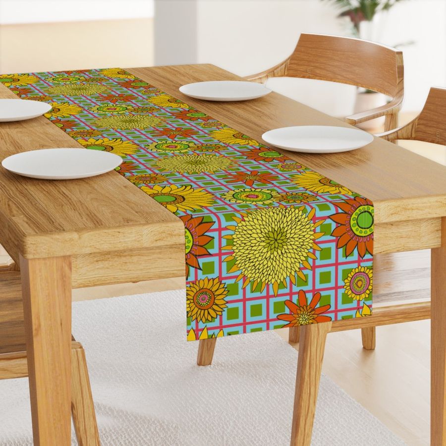 HOME_GOOD_TABLE_RUNNER