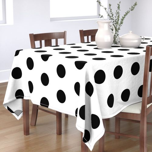 HOME_GOOD_RECTANGULAR_TABLE_CLOTH