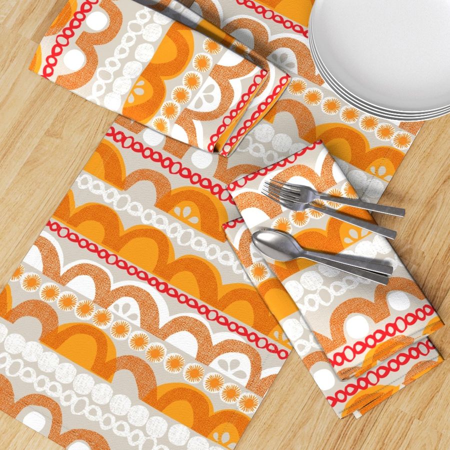 HOME_GOOD_TABLE_RUNNER