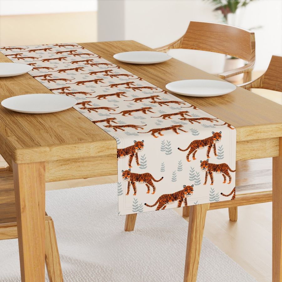 HOME_GOOD_TABLE_RUNNER