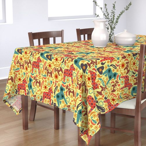 HOME_GOOD_RECTANGULAR_TABLE_CLOTH