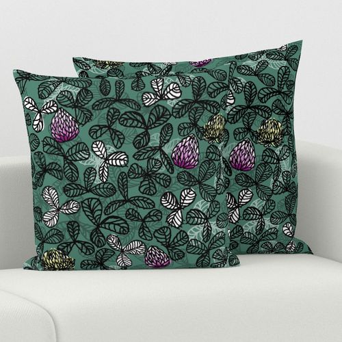 HOME_GOOD_SQUARE_THROW_PILLOW