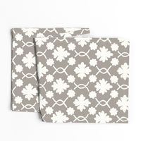 Cashmere Floral Trellis