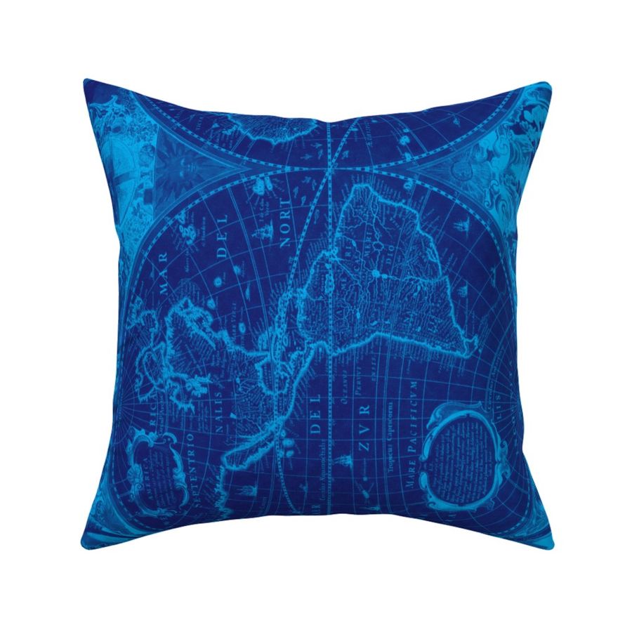 HOME_GOOD_SQUARE_THROW_PILLOW