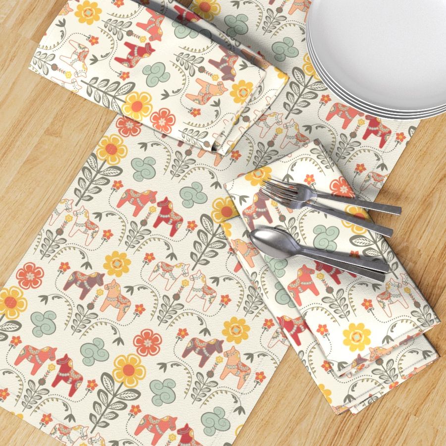 HOME_GOOD_TABLE_RUNNER