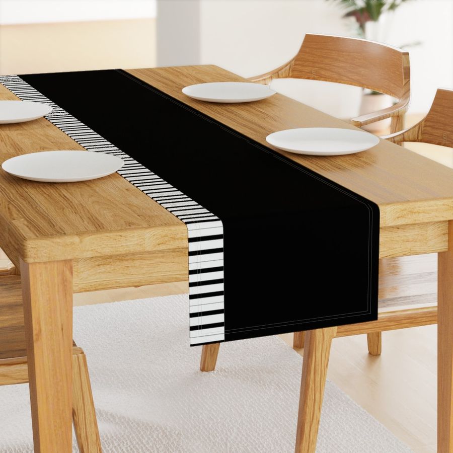 HOME_GOOD_TABLE_RUNNER