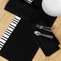 02255114 : piano keyboard border