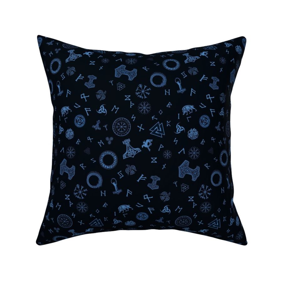 HOME_GOOD_SQUARE_THROW_PILLOW