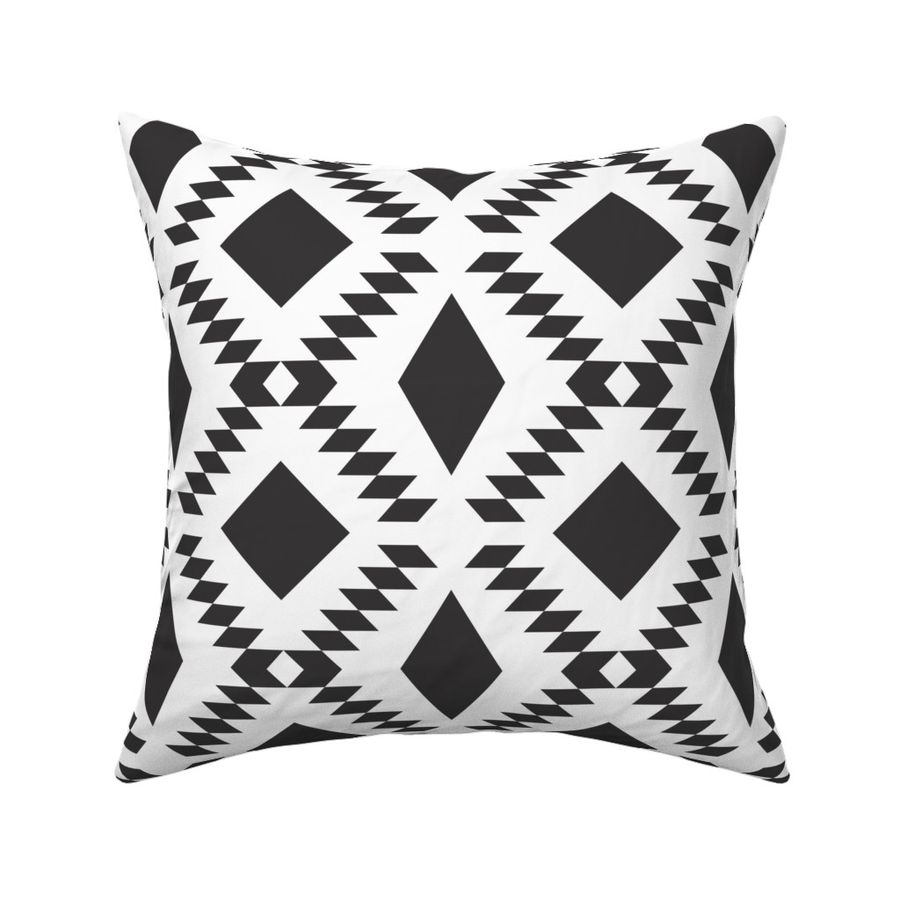 HOME_GOOD_SQUARE_THROW_PILLOW