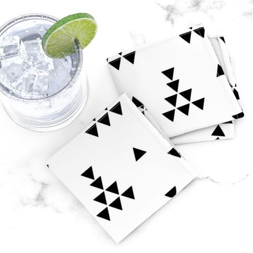 HOME_GOOD_COCKTAIL_NAPKIN