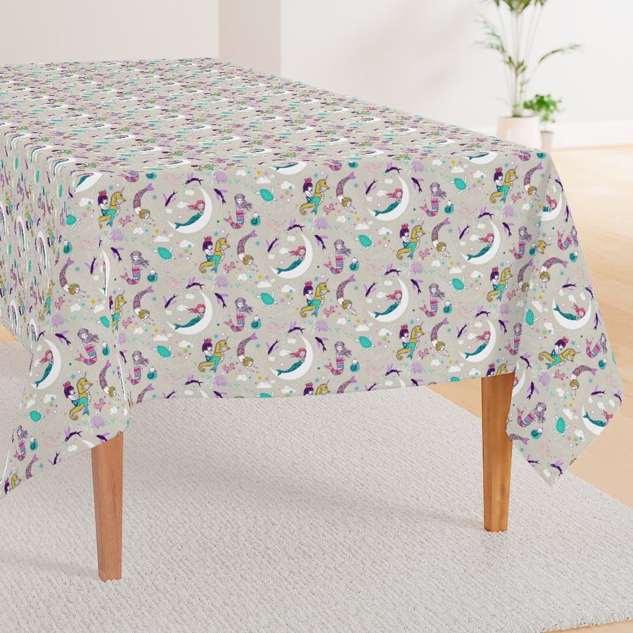 HOME_GOOD_RECTANGULAR_TABLE_CLOTH