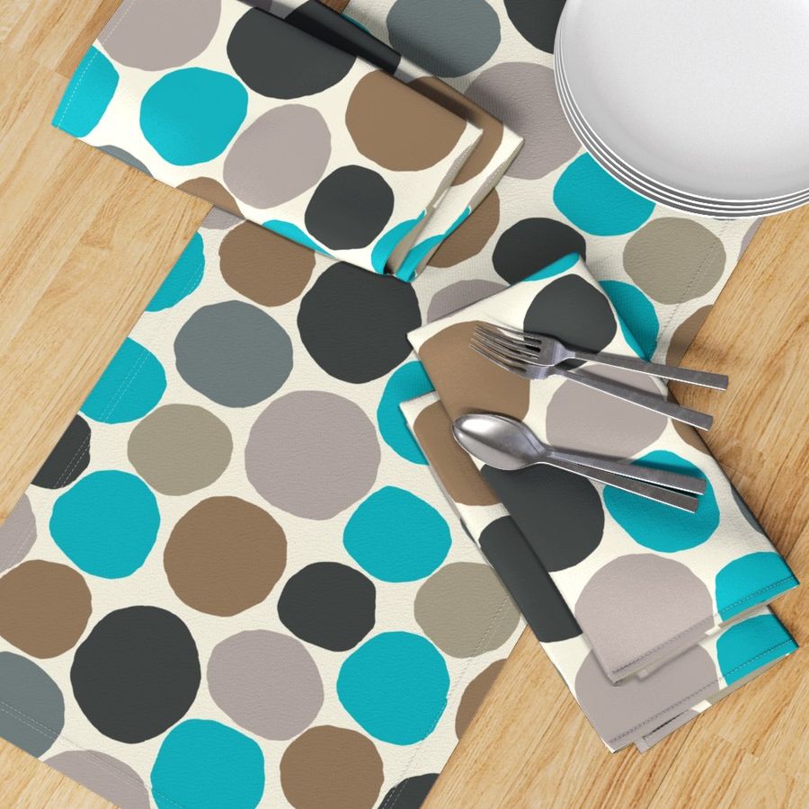 HOME_GOOD_TABLE_RUNNER