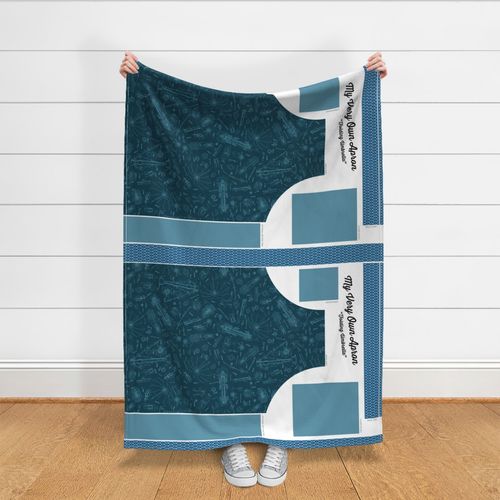 HOME_GOOD_THROW_BLANKET