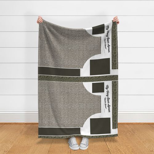 HOME_GOOD_THROW_BLANKET