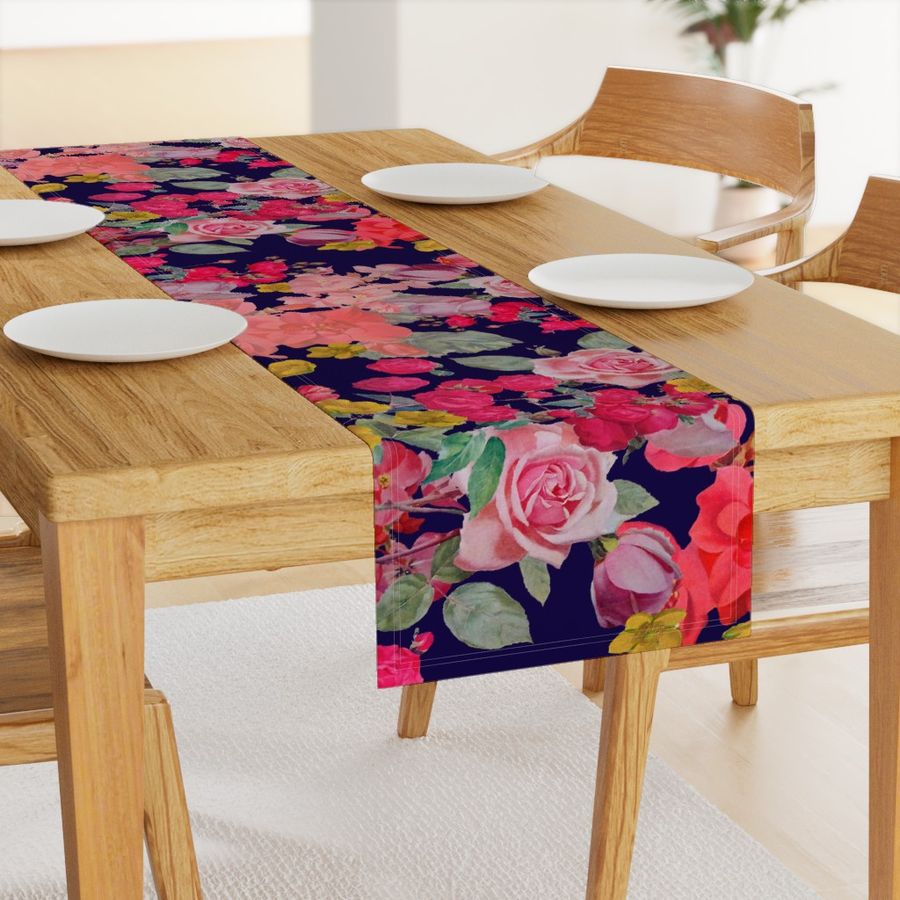 HOME_GOOD_TABLE_RUNNER