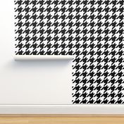 Houndstooth Check // Black & White ((Medium))