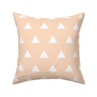 blush triangles