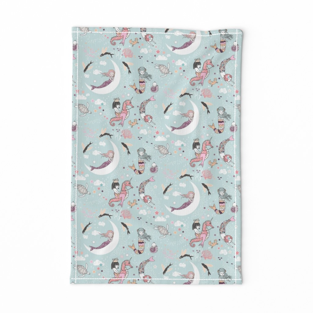 Mermaid Lullaby (sea foam) SMALL