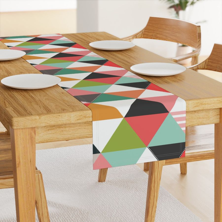 HOME_GOOD_TABLE_RUNNER