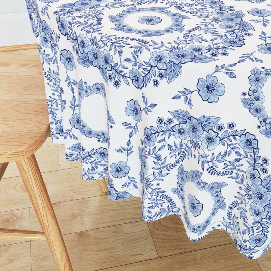 HOME_GOOD_ROUND_TABLE_CLOTH