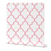 Dimensional Quatrefoil in Pink