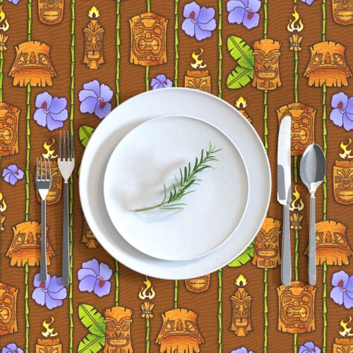 HOME_GOOD_RECTANGULAR_TABLE_CLOTH