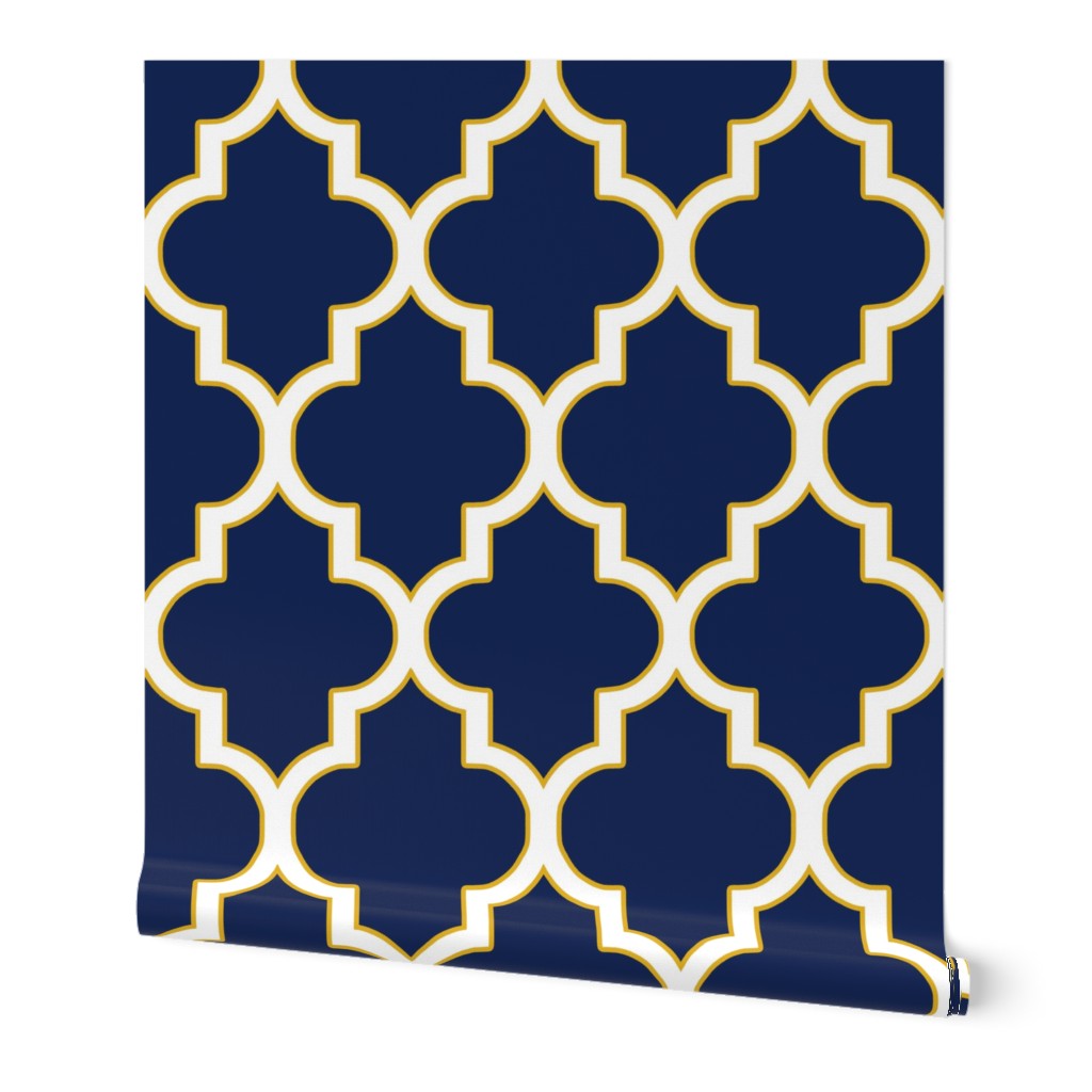 Quatrefoil in Navy and Gold