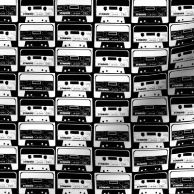 Cassettes black & white