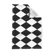 Extra Large Harlequin Check in Black and White