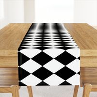 Extra Large Harlequin Check in Black and White