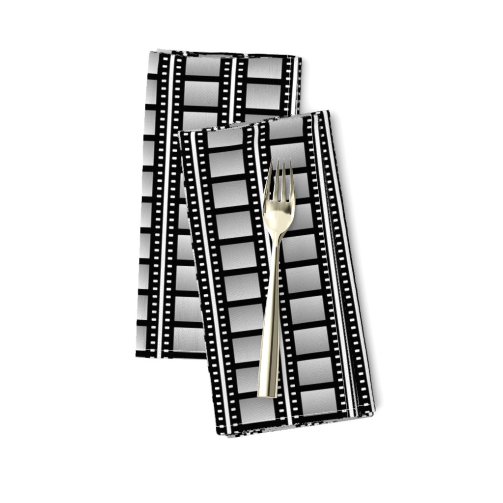 02445530 : film cell stripe : black and white