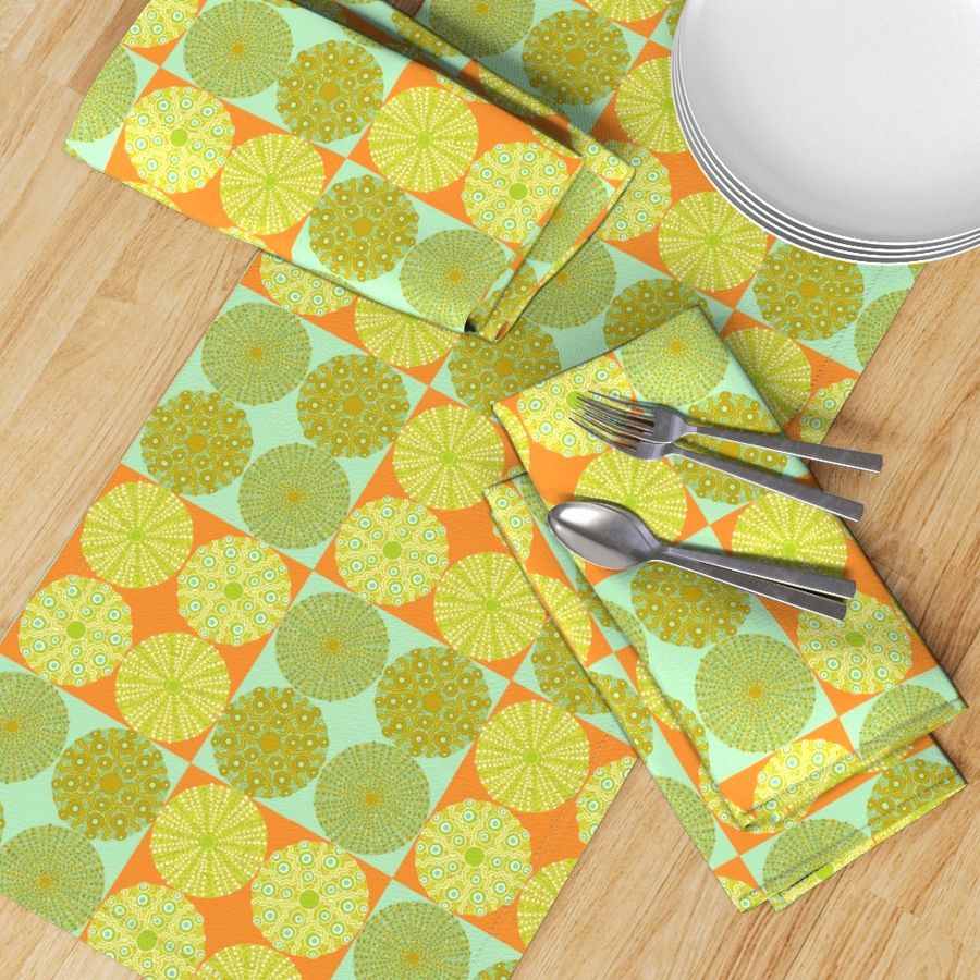 HOME_GOOD_TABLE_RUNNER