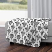 Skullflower Damask - small