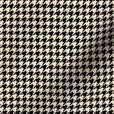 The Houndstooth Check - Hunters Run