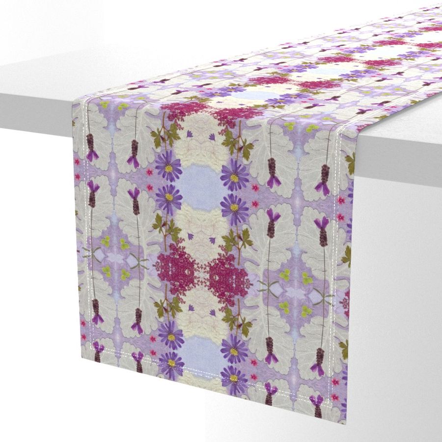 HOME_GOOD_TABLE_RUNNER