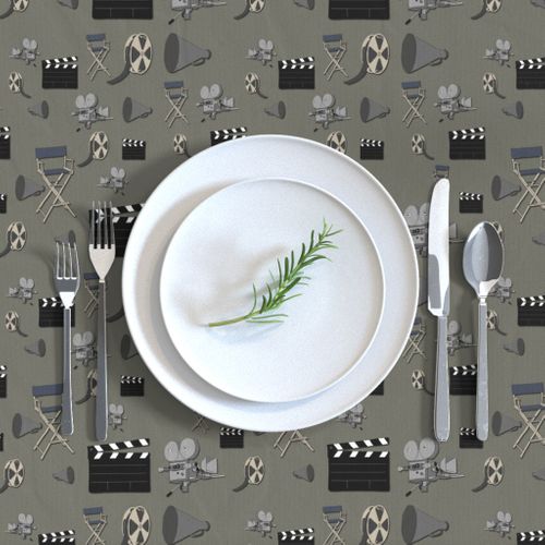 HOME_GOOD_RECTANGULAR_TABLE_CLOTH