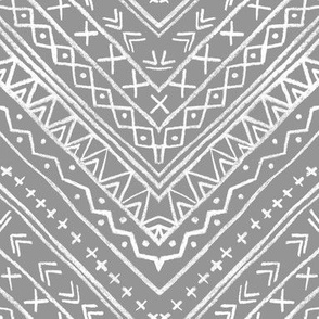 Chalk Tribal Chevron (gray)