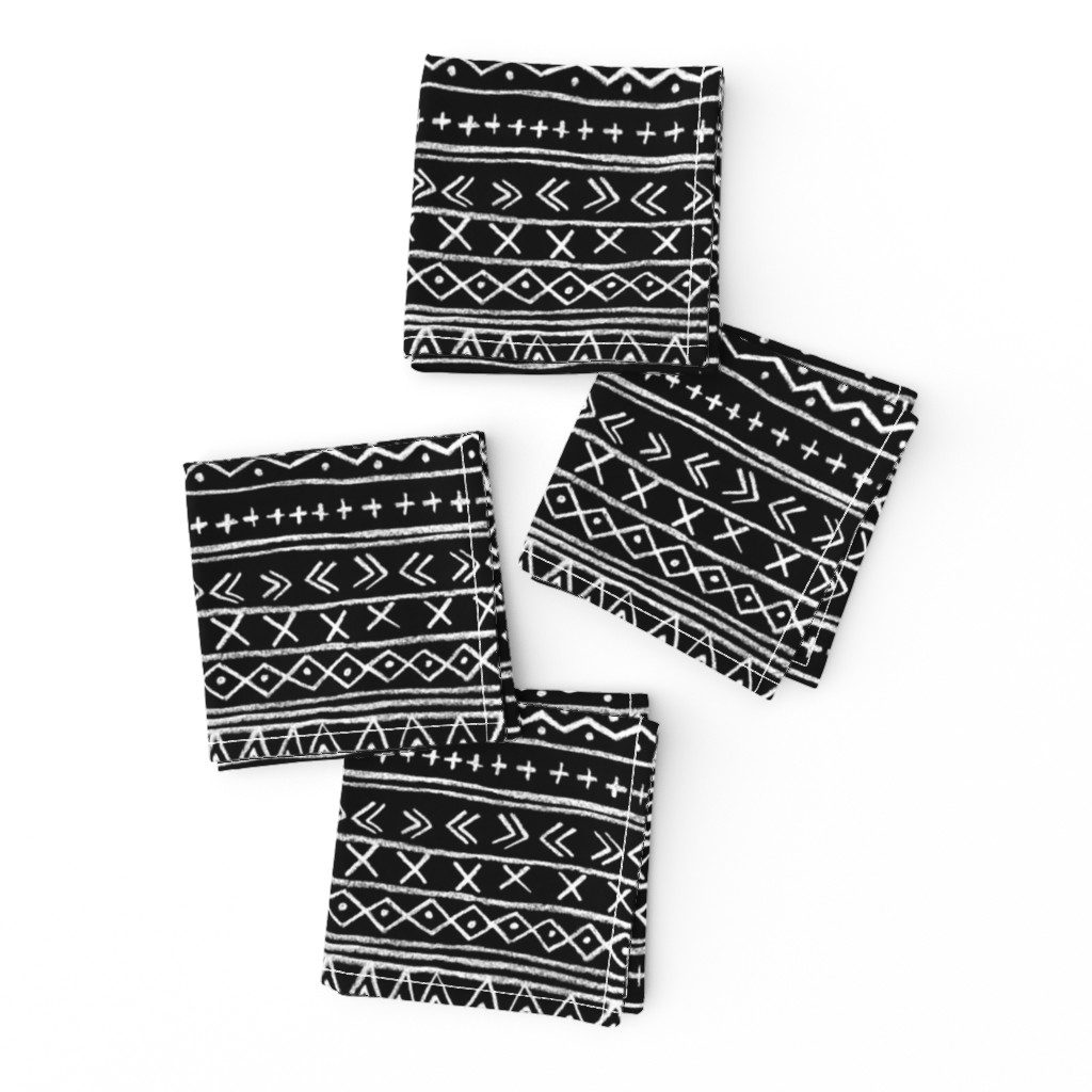 Chalk Tribal Stripe (black)