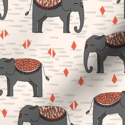Elephant Parade - Champagne/Charcoal/Blush/Coral