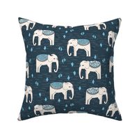 Elephant Parade - Parisian Blue/Chapagne/Soft Blue