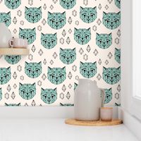 Crystal Cat - Champagne/Pale Turquoise/Black