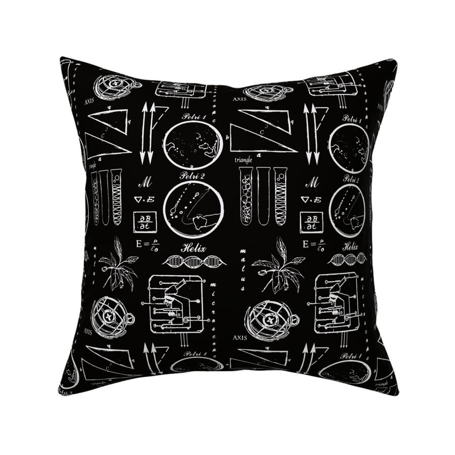 HOME_GOOD_SQUARE_THROW_PILLOW