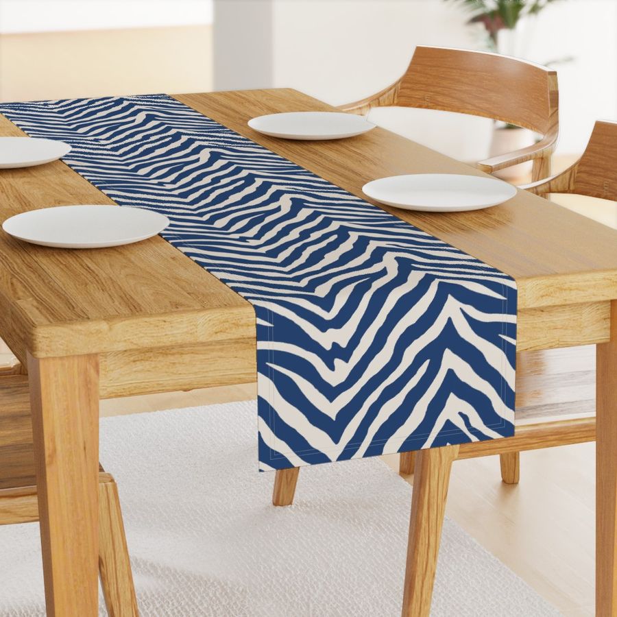 HOME_GOOD_TABLE_RUNNER