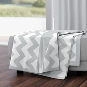 zekie chevron quilt / mint