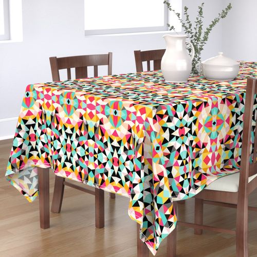 HOME_GOOD_RECTANGULAR_TABLE_CLOTH