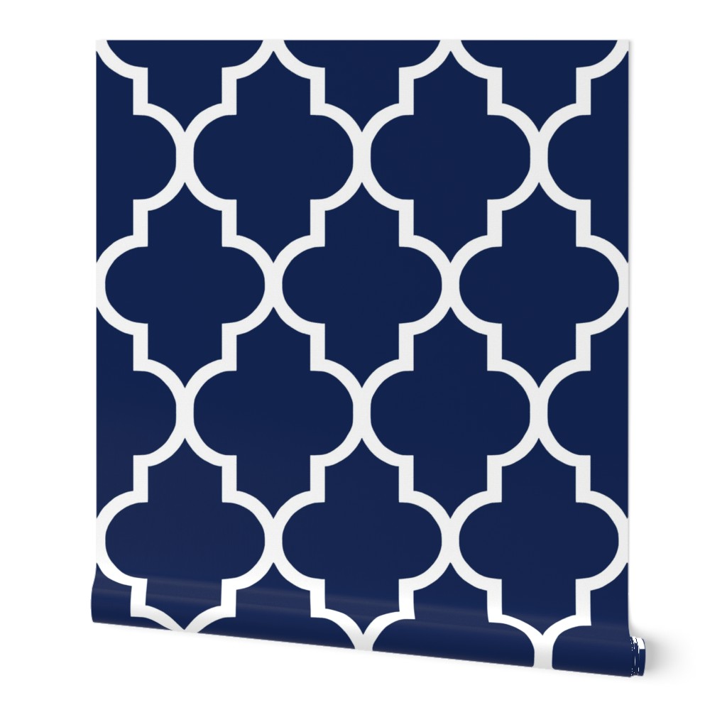 Classic Navy and White Quatrefoil